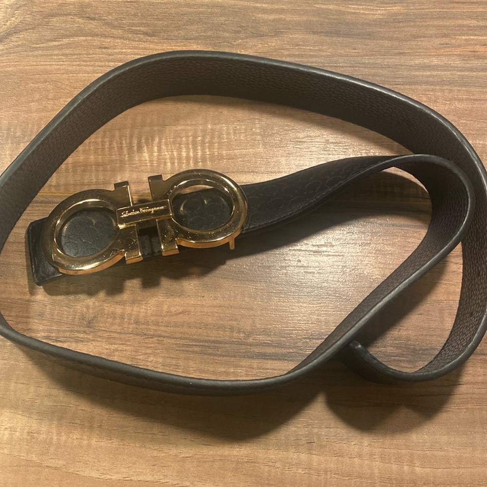 Salvatore Ferragamo Black and Gold Belt